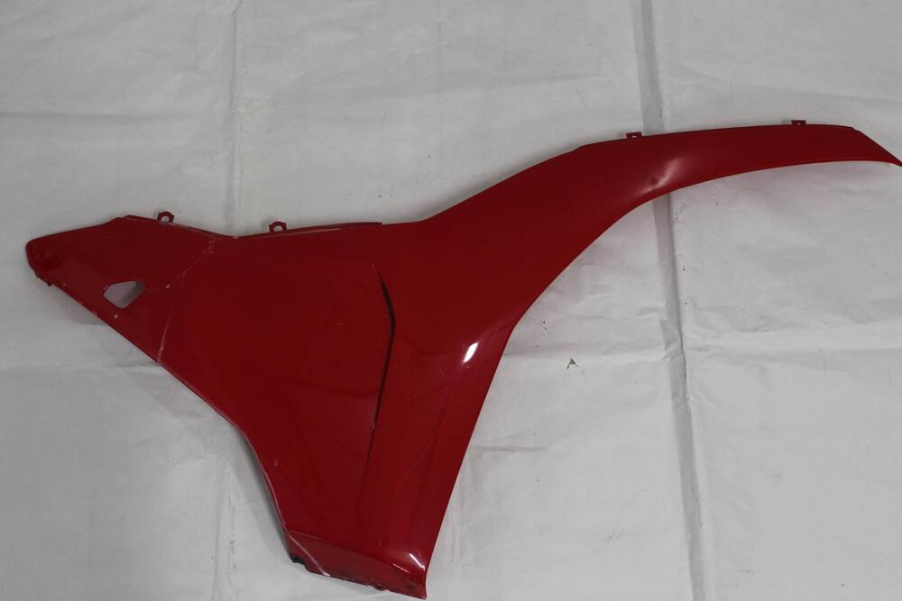 FIANCATA INFERIORE DX DUCATI SUPERSPORT 950 S (2)