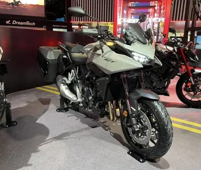 CB1000 GT: la crossover Honda da 150 CV [VIDEO]