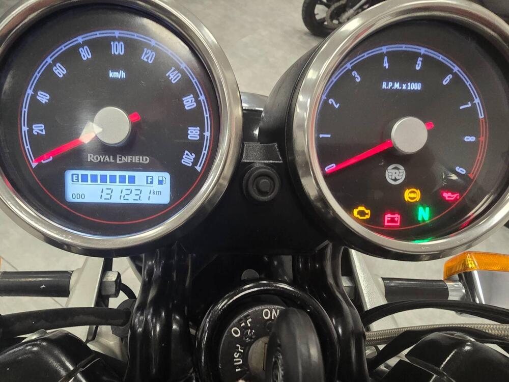 Royal Enfield Interceptor 650 (2021 - 25) (5)