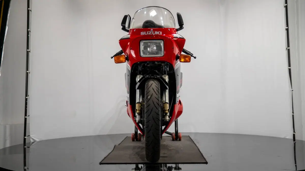 Suzuki GSX-R 750 (4)