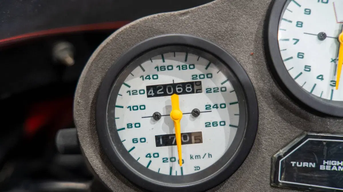 Suzuki GSX-R 750 (20)