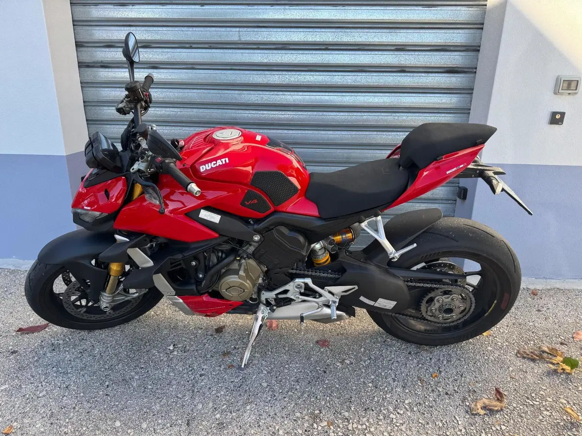 Ducati Streetfighter V4 1100 S (2021 - 22) (5)