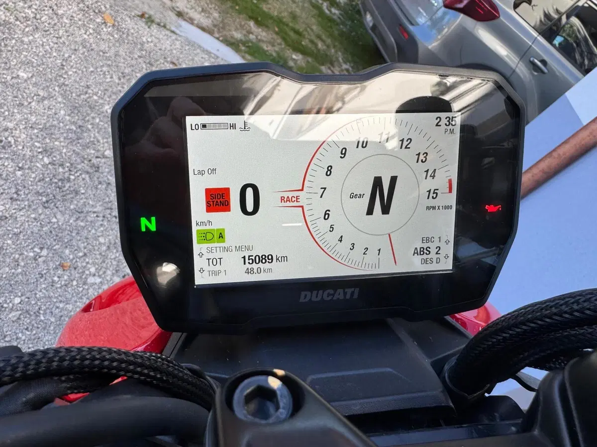 Ducati Streetfighter V4 1100 S (2021 - 22) (7)