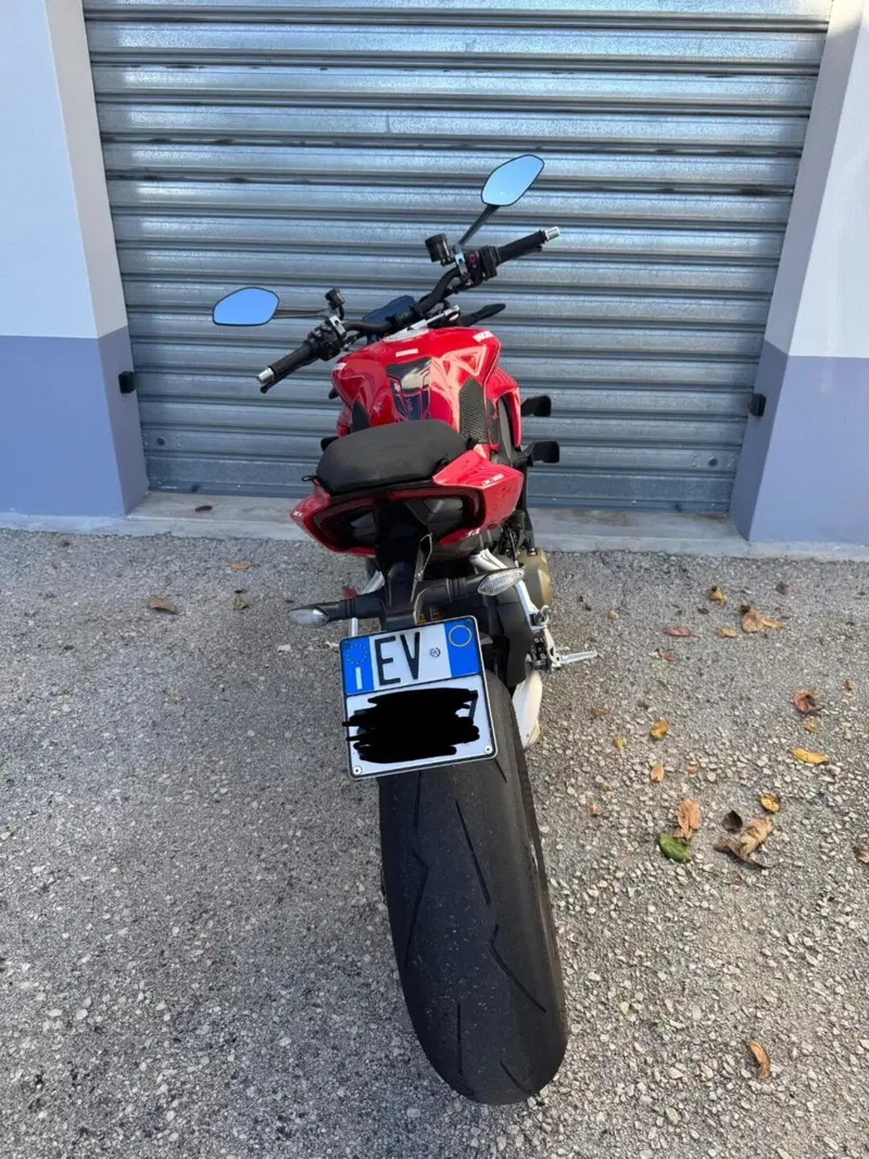 Ducati Streetfighter V4 1100 S (2021 - 22) (8)