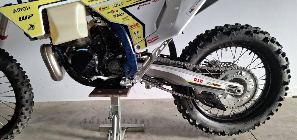 Husqvarna TE 300 (2024) (5)