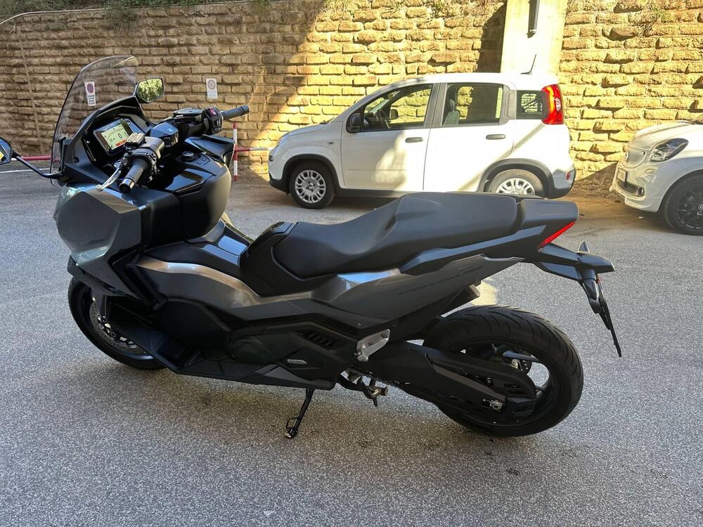 Honda Forza 750 (2025) (4)