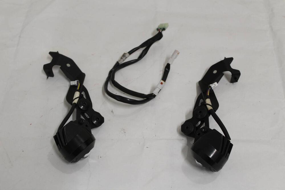 FARETTI SUPPLEMENTARI MULTISTRADA 950/V2/1200/1260 Ducati (2)