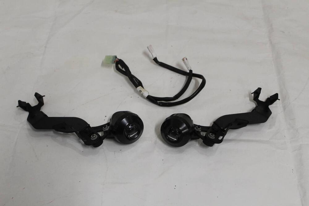 FARETTI SUPPLEMENTARI MULTISTRADA 950/V2/1200/1260 Ducati (3)