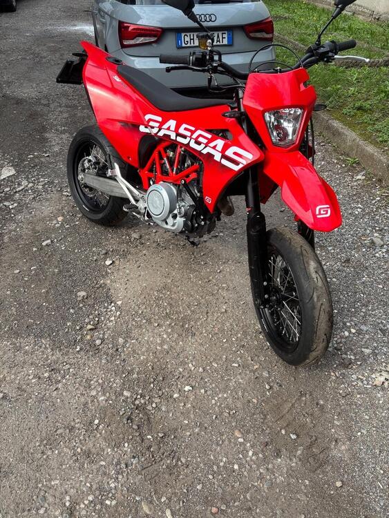 GASGAS SM 700 (2022 - 25) (3)