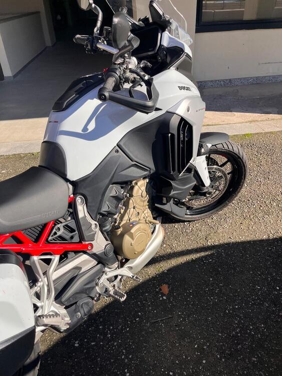 Ducati Multistrada V4 S (2021 - 24) (4)