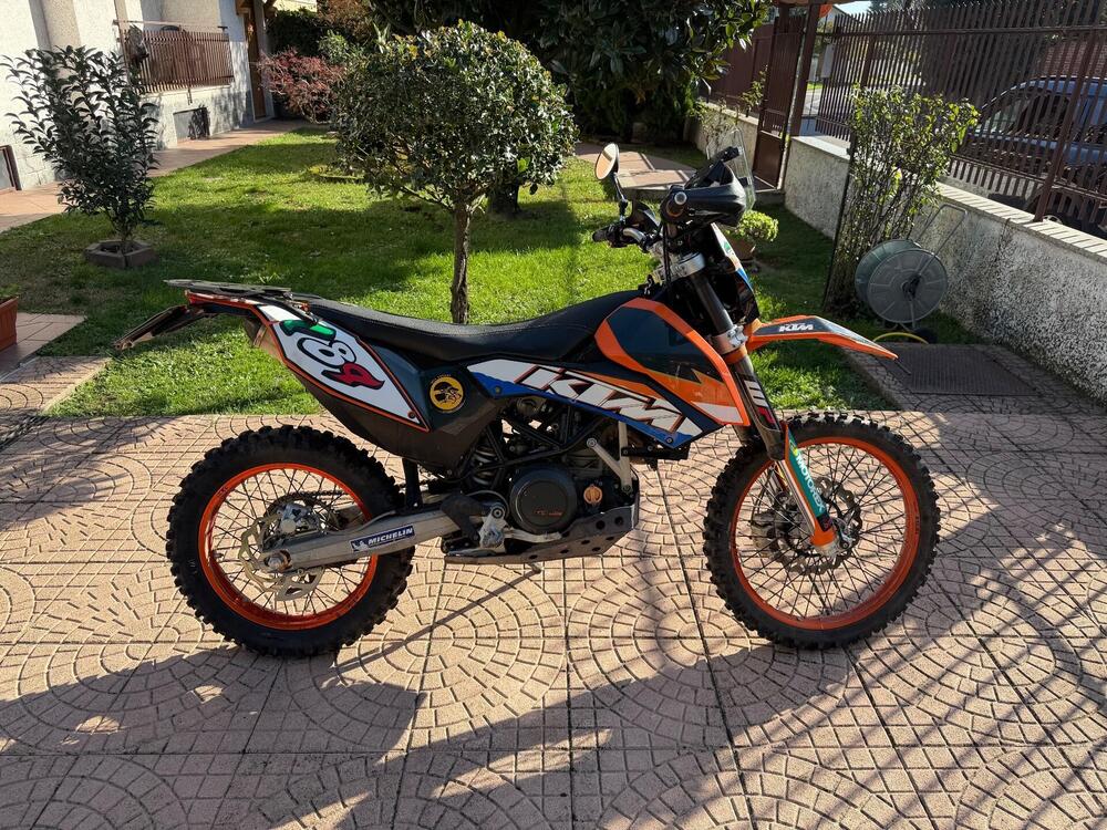 KTM 690 Enduro (2009 - 11) (2)