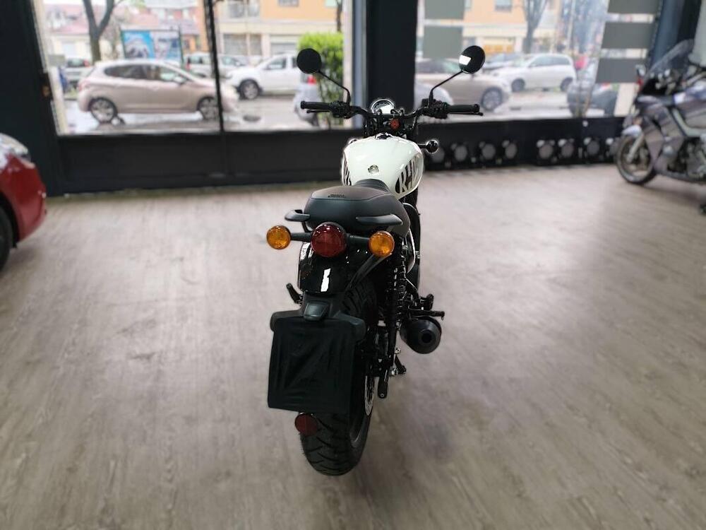 Royal Enfield Classic 350 (2021 - 25) (5)