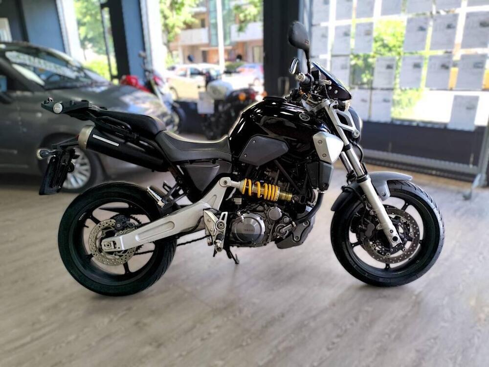 Yamaha MT-03 (2006 - 14) (4)