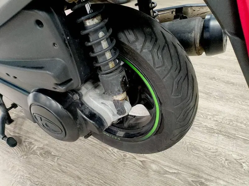 Kymco Xciting 300i (18)