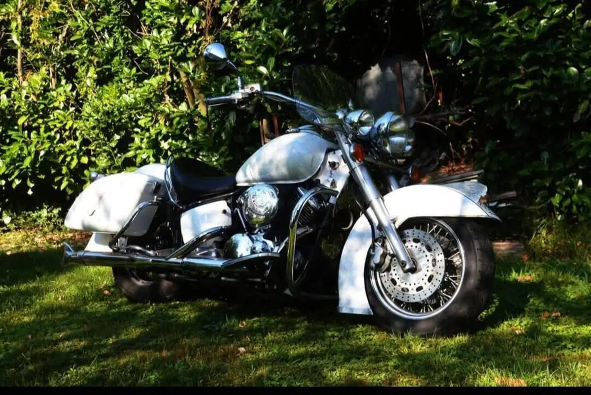Yamaha XVS 1100 Drag Star A Classic (2000 - 06) (9)
