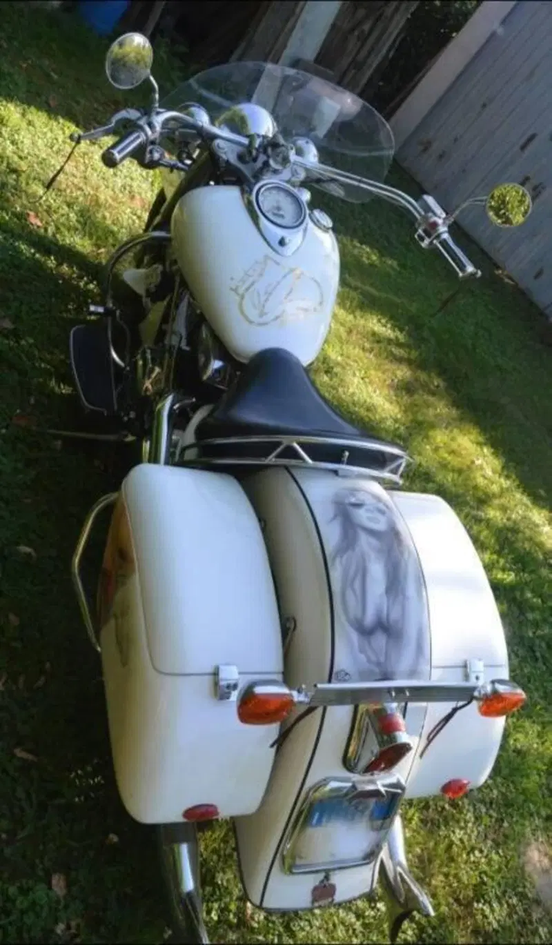 Yamaha XVS 1100 Drag Star A Classic (2000 - 06) (16)