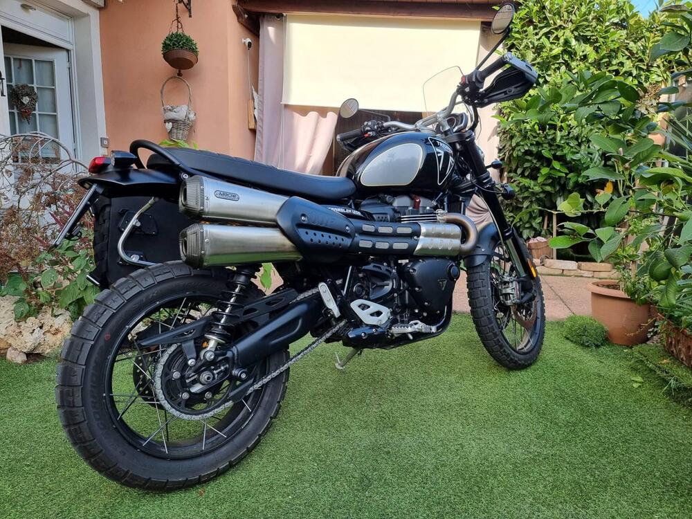 Triumph Scrambler 1200 XE Bond Edition (2020) (3)