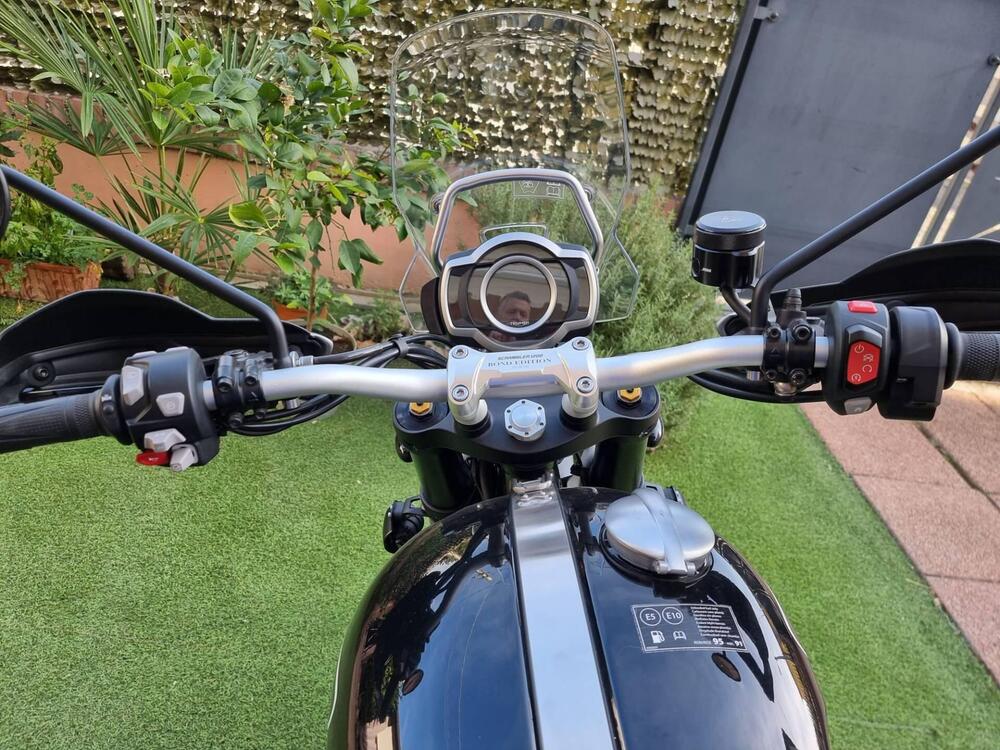Triumph Scrambler 1200 XE Bond Edition (2020) (5)