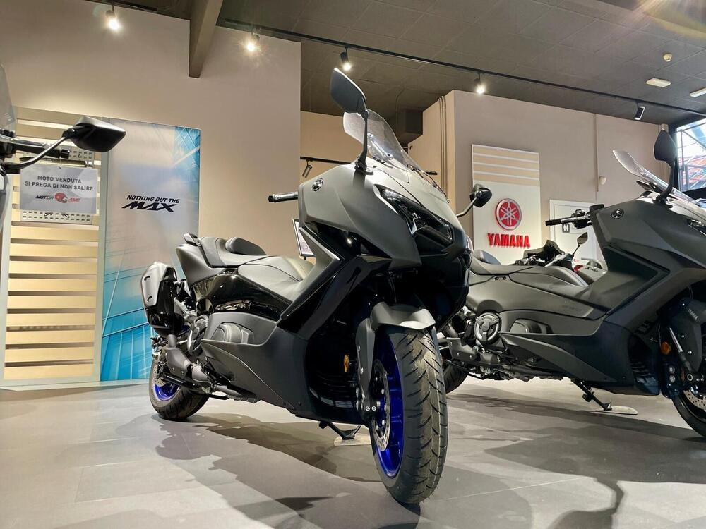 Yamaha T-Max 560 (2025) (2)