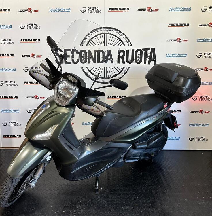 Piaggio Beverly 300 S (2021) (3)