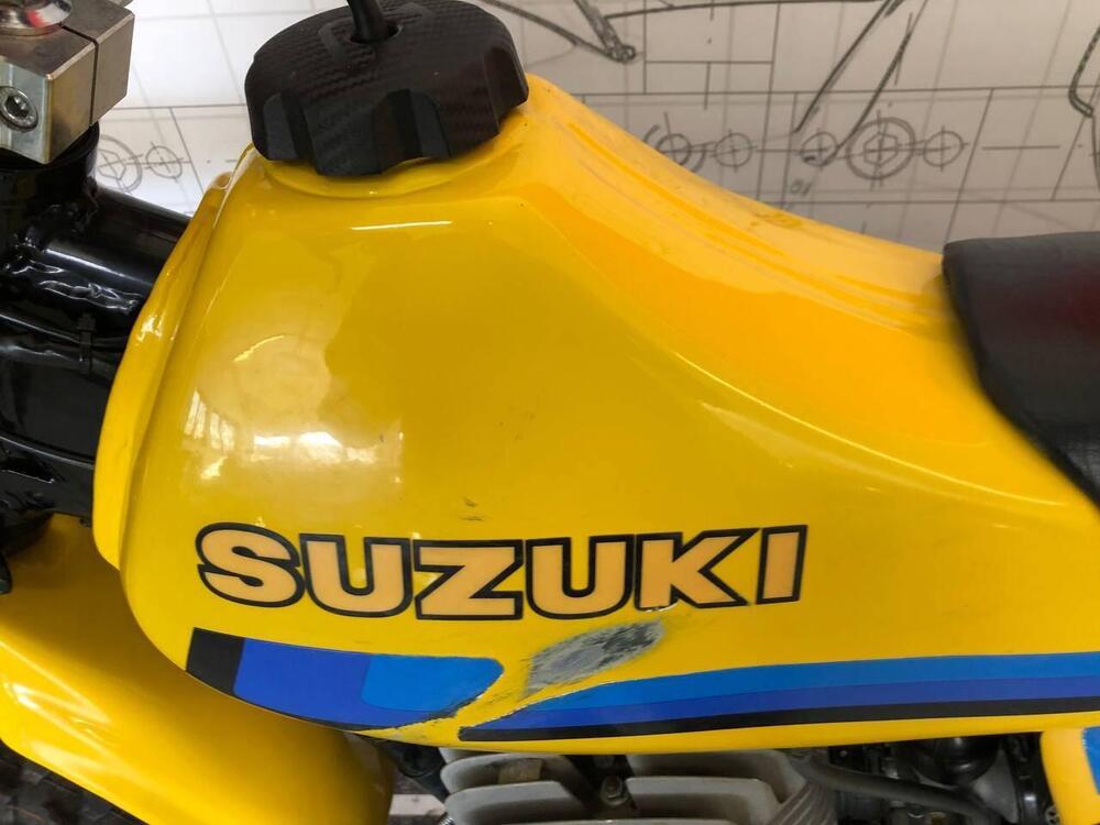 Suzuki RM 400  (5)