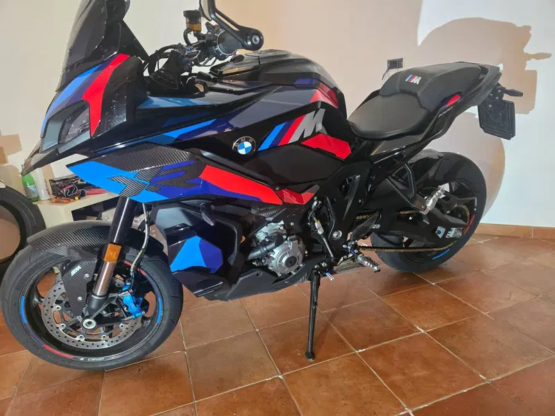 Bmw M 1000 XR (2024 - 26)
