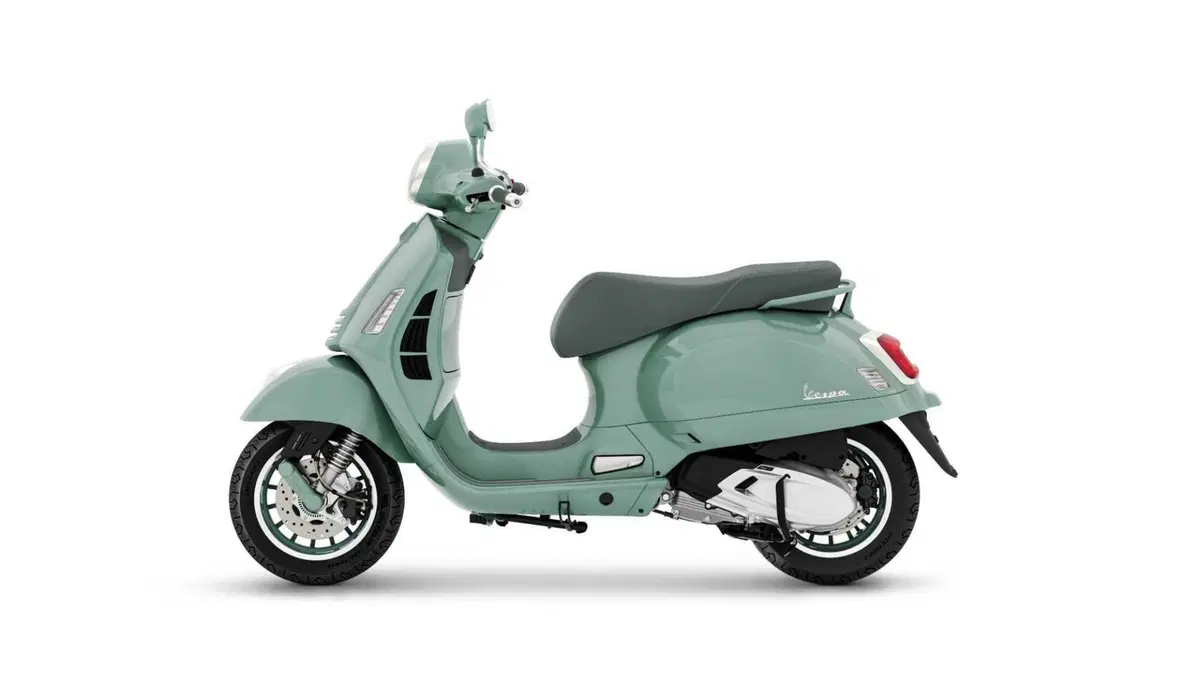 Vespa GTS 310 GTS 310 80th (2026) (6)
