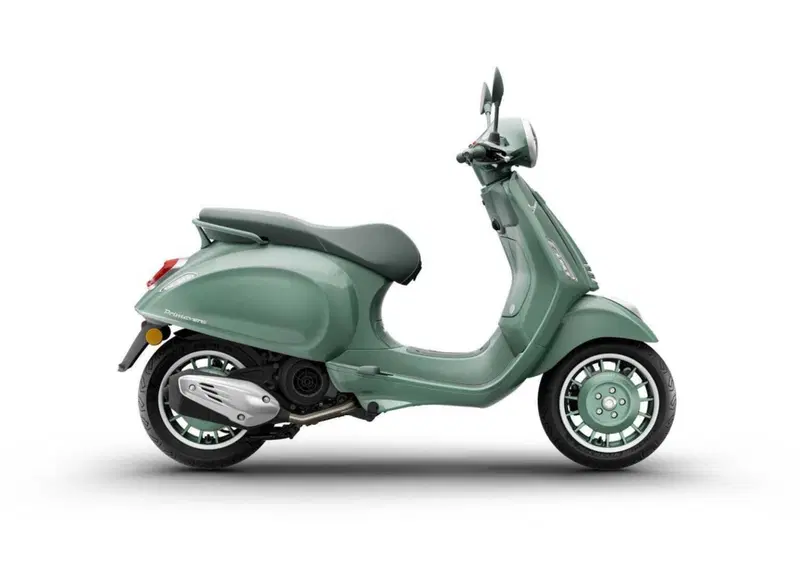Vespa Primavera 125 Primavera 125 80th (2026) (2)