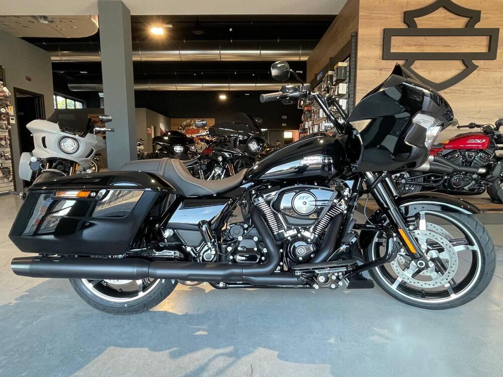 Harley-Davidson Road Glide (2024 - 25) (3)