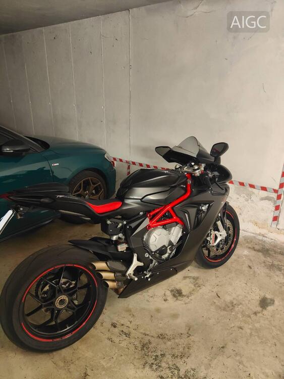 MV Agusta F3 800 EAS ABS (2013 - 17) (2)