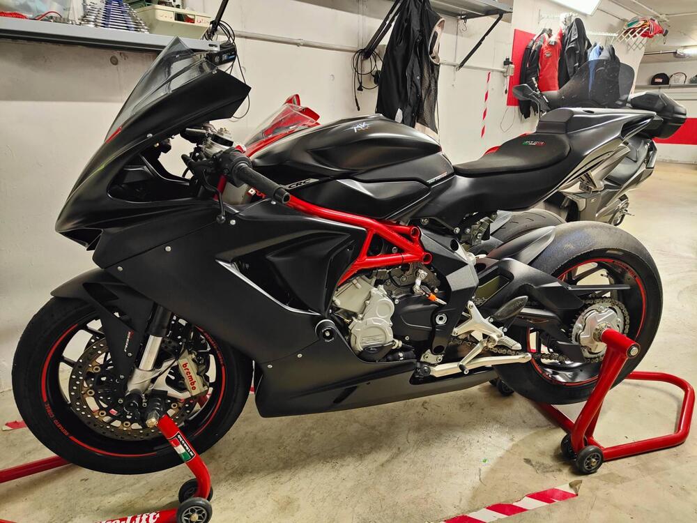 MV Agusta F3 800 EAS ABS (2013 - 17) (5)