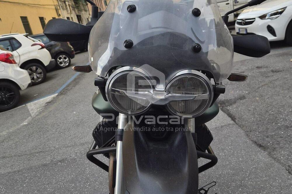 Moto Guzzi V85 TT (2021 - 23) (2)