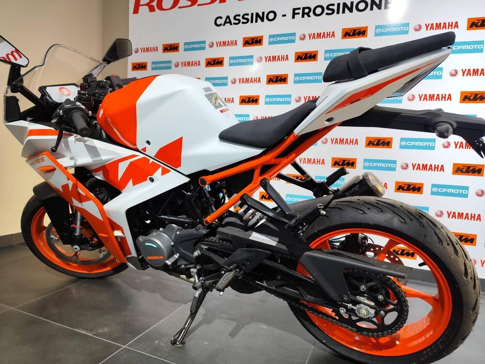 KTM RC 125 (2022 - 25) (3)