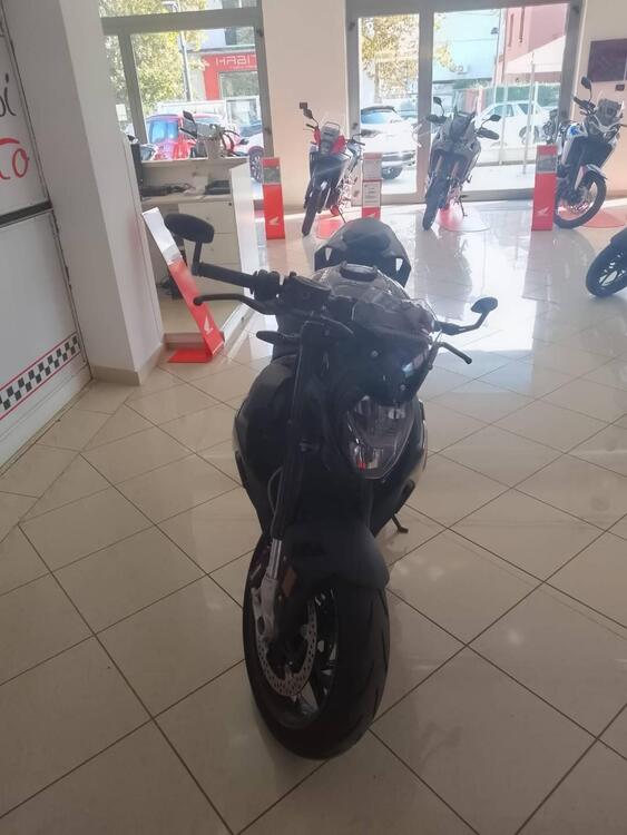 Bmw S 1000 R (2021 - 24) (4)