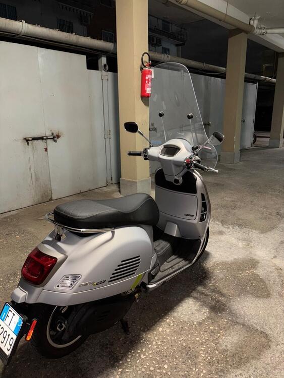 Vespa GTS 300 Super (2023 - 24) (5)