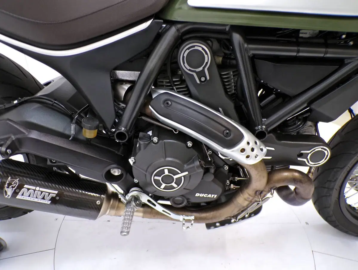 Ducati Scrambler 800 Urban Enduro (2015 - 16) (7)
