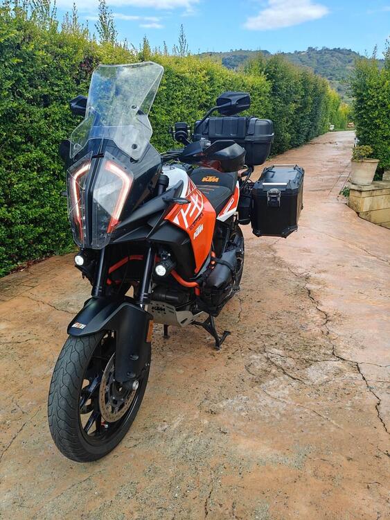KTM 1290 Super Adventure S (2017 - 20) (2)