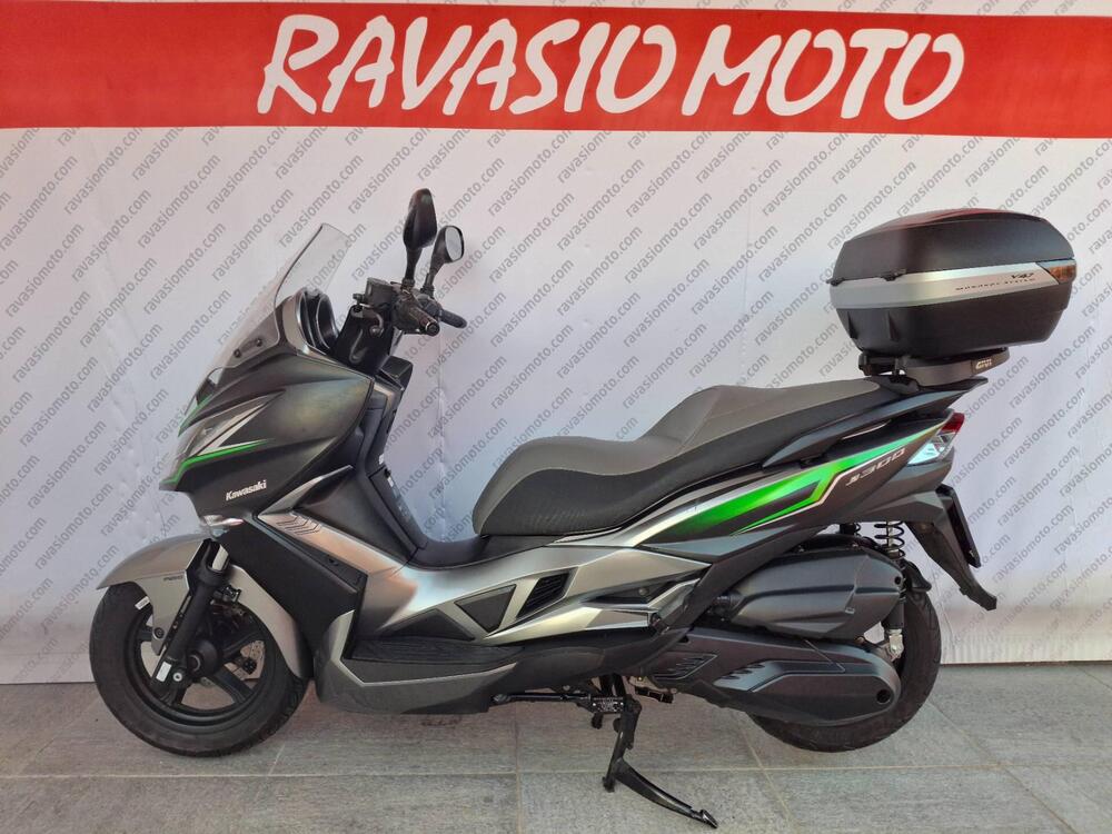 Kawasaki J 300 (2017 - 21) (2)