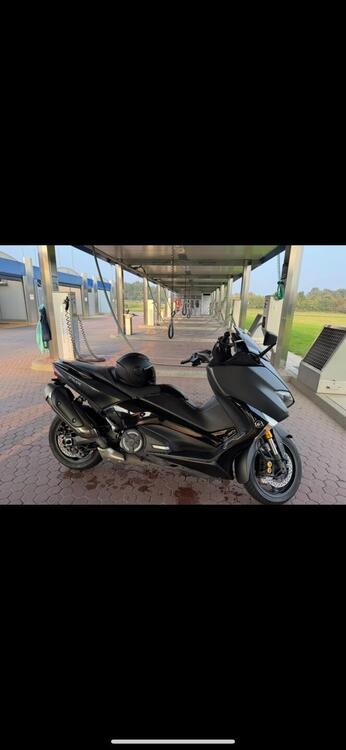 Yamaha T-Max 530 SX (2017 - 19) (2)