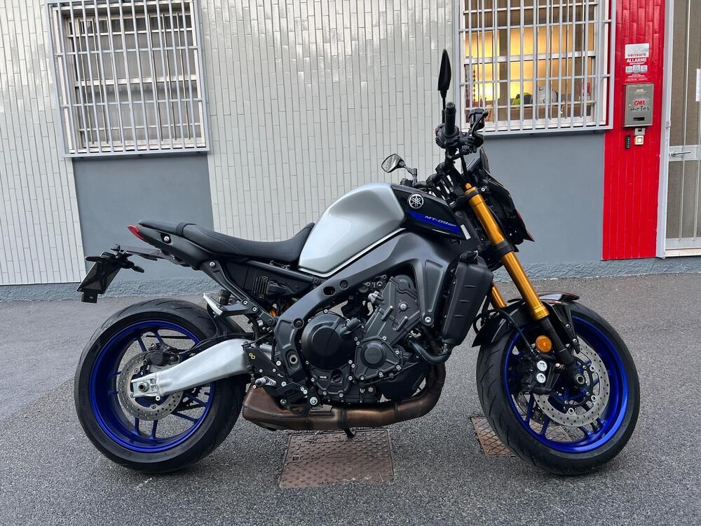 Yamaha MT-09 SP (2021 - 23) (3)