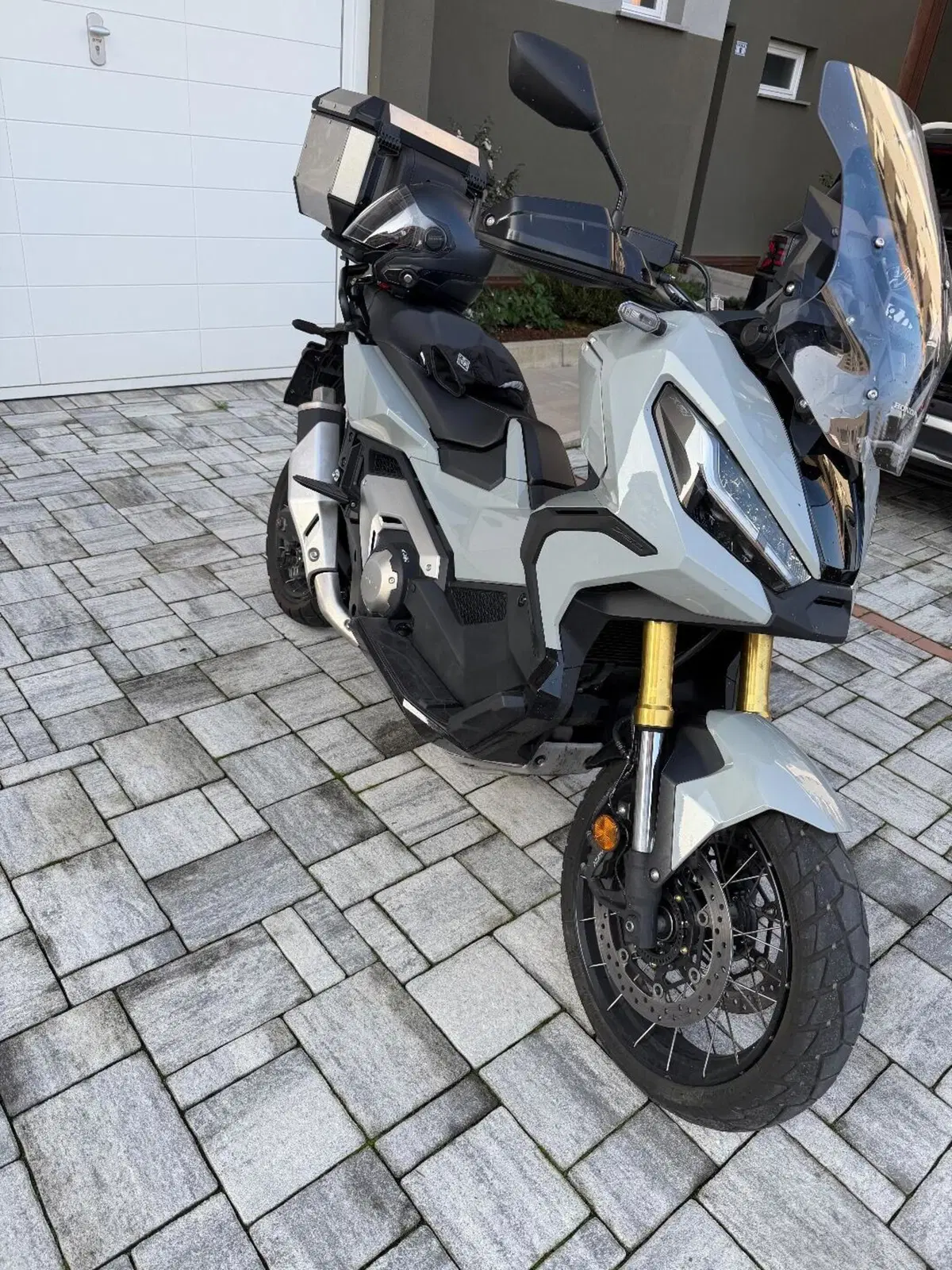 Honda X-ADV 750 DCT (2021 - 24) (2)