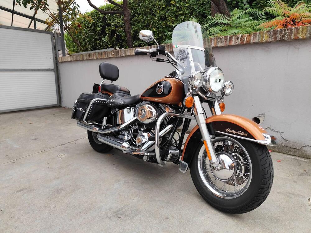 Harley-Davidson 1584 Heritage Classic (2008 - 10) - FLSTC (3)