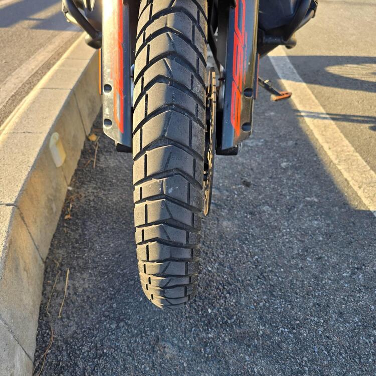 KTM 890 Adventure (2022) (3)