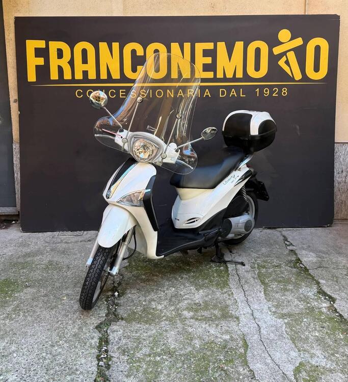 Piaggio Liberty 150 3V Full Optional (2013 - 15) (2)