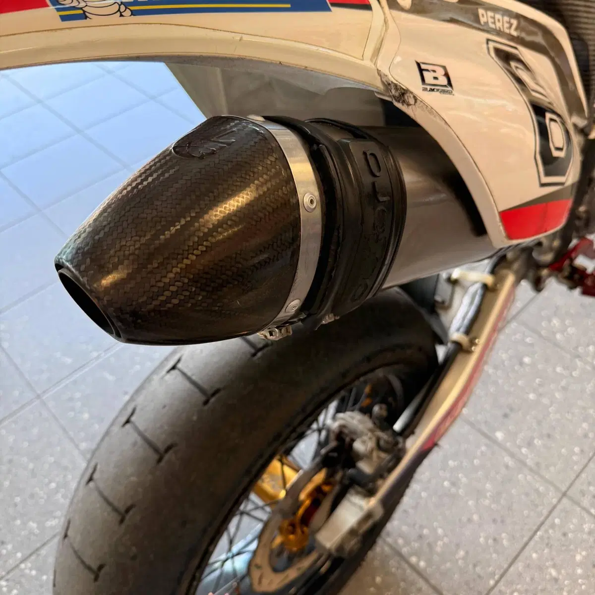 Honda CRF 450R (2009) (7)