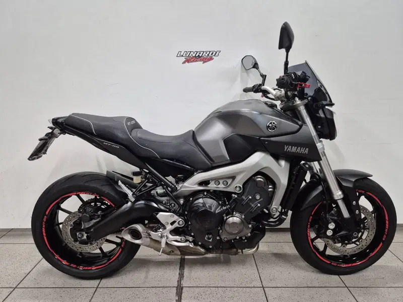 Yamaha MT-09 (2013 - 15)