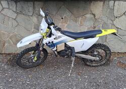 Husqvarna TE 300 (2024) usata