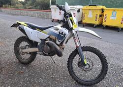 Husqvarna TE 300 (2024) usata