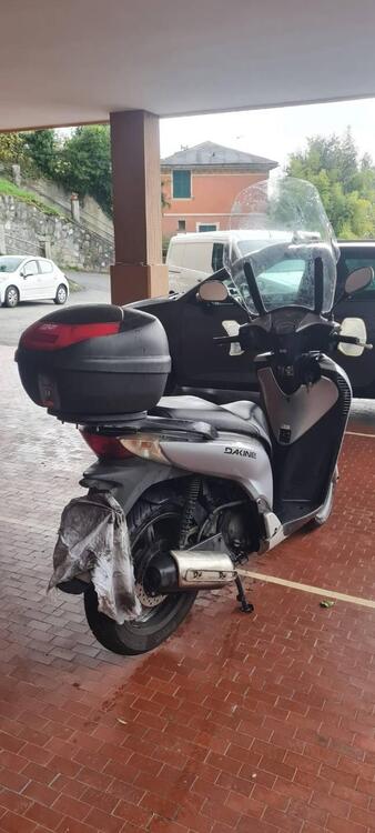 Honda SH 150 i (2009 - 12) (4)