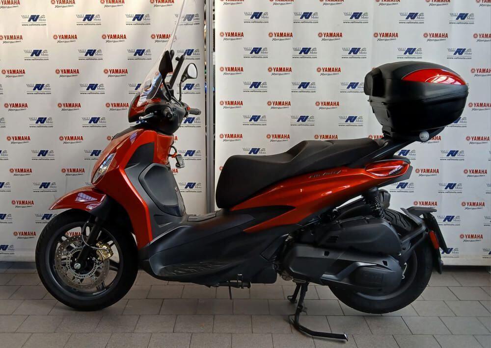 Piaggio Beverly 400 S ABS-ASR (2021 - 24) (2)